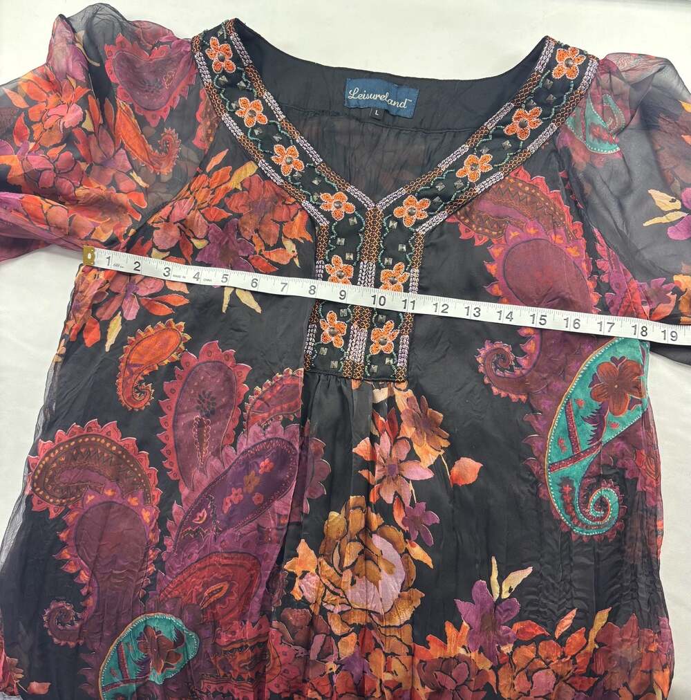 Leisureland Floral Paisley Print Embellished V-Neck Dress
#floraldress #dress #l - Picture 6 of 7